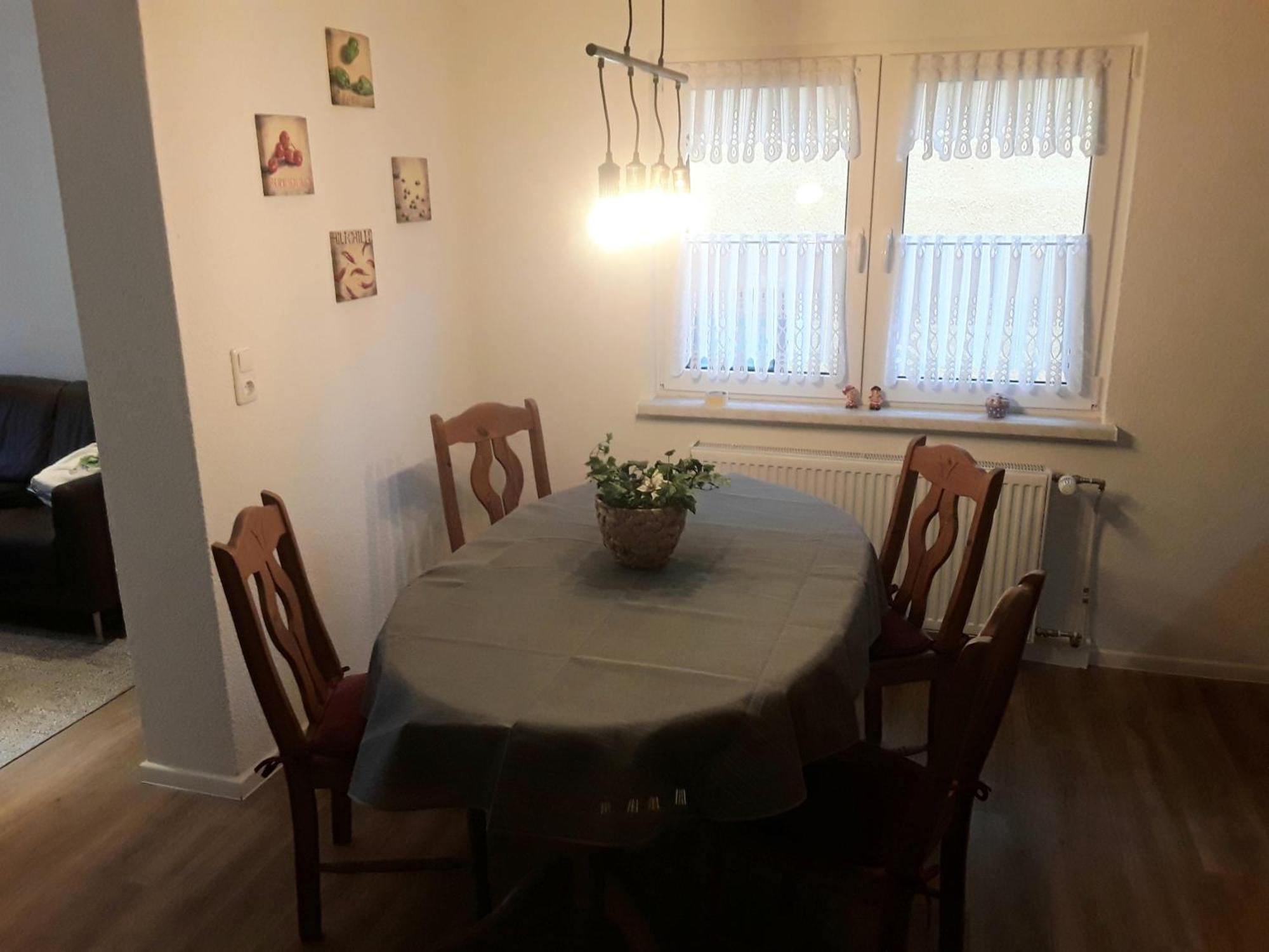 Ferienwohnung 70 , Gersfeld Rhoen , Ortsmitte , Frisch Saniert , Gaestehaus Mierdel מראה חיצוני תמונה